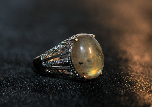 Grey moonstone Ring